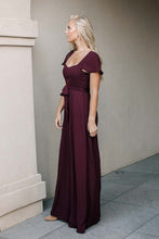 Load image into Gallery viewer, Florence Sweetheart Maxi Dress in Burgundy