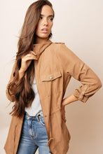 Load image into Gallery viewer, Isley Utility Jacket in Camel