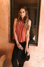 Load image into Gallery viewer, Valerie Detail Tank

